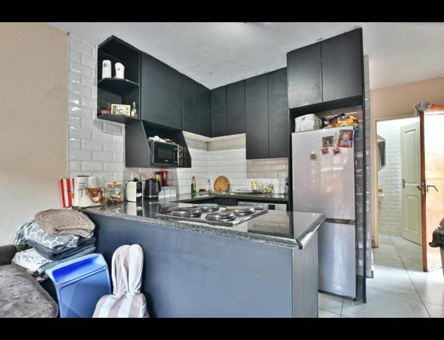 2 BEDROOM APARTMENT FOR SALE IN NEW REDRUTH